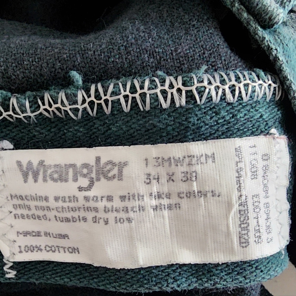 Vintage men's Wrangler 13MWZ colored jeans
